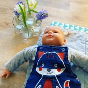 Babymassage mit sanften Übungen